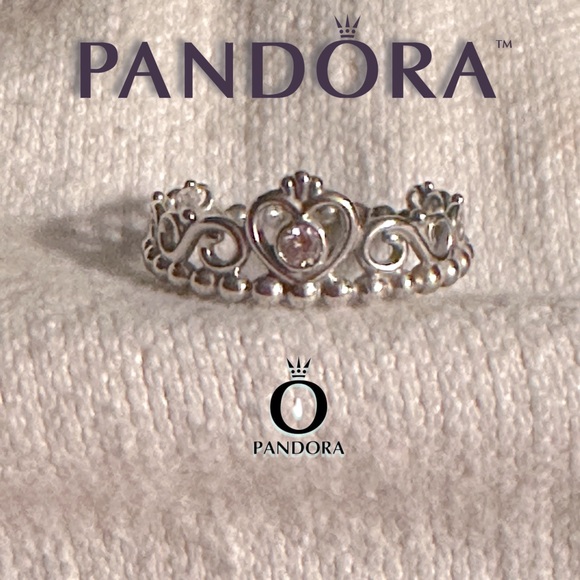 Princess Tiara Crown Ring - Picture 1 of 10